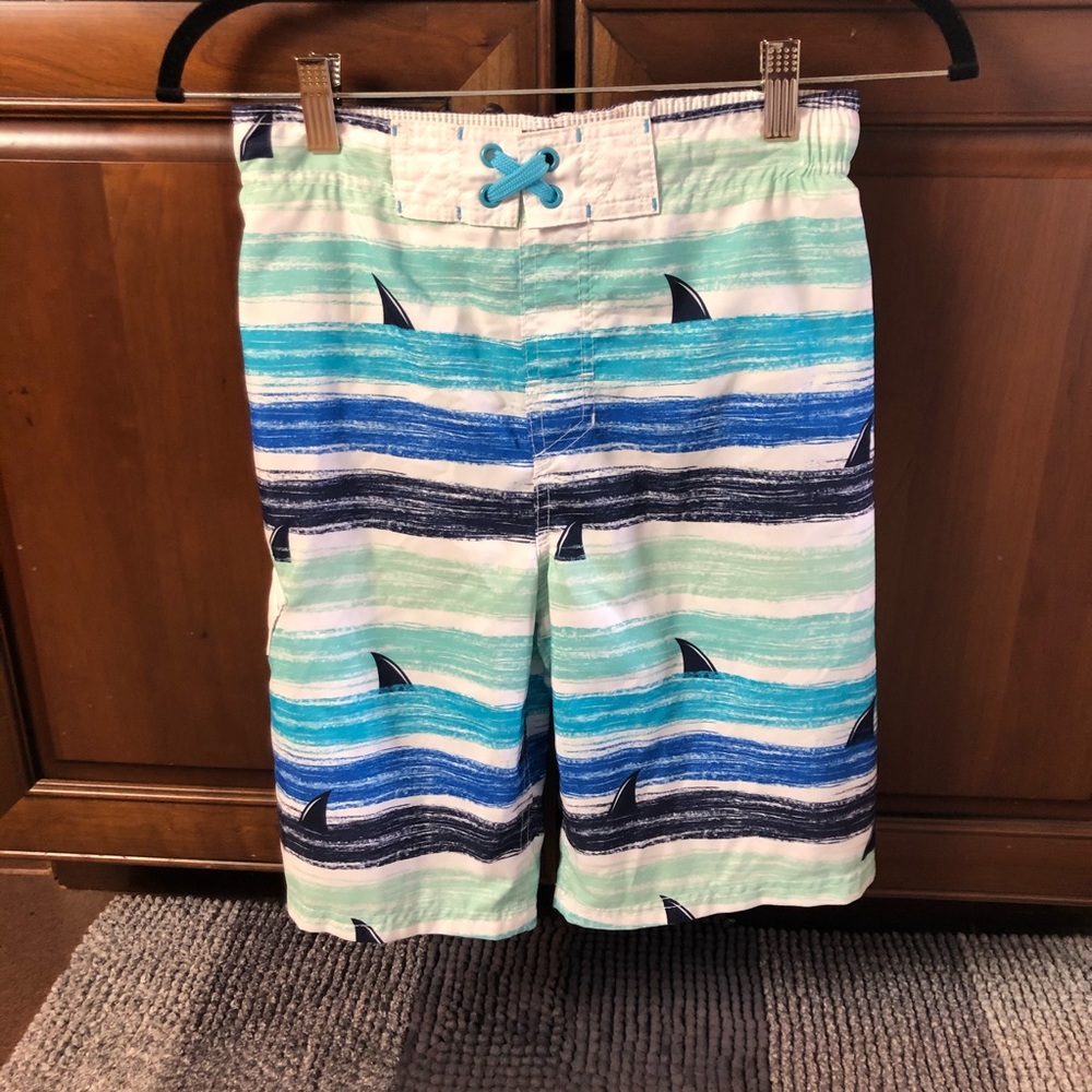 🔹Cat & Jack Boys Swim Trunk Sz L 🔹